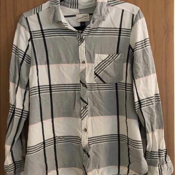 Universal Thread Flannel - Picture 2 of 4